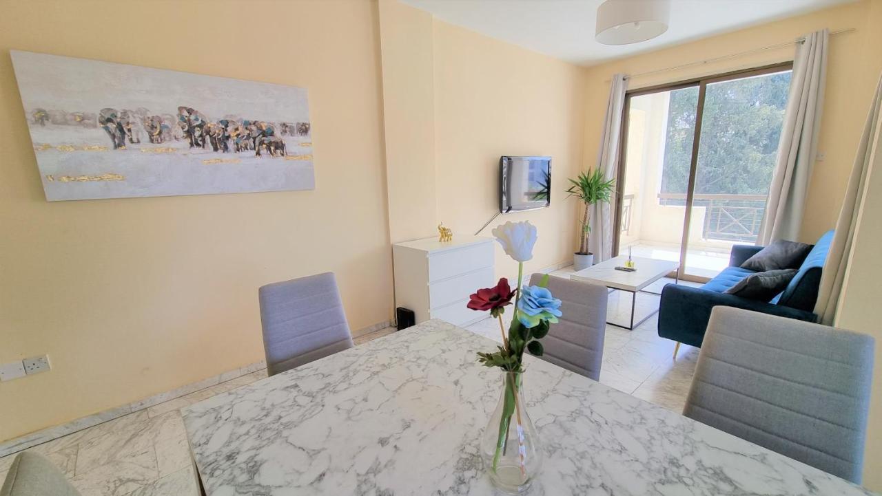 Comfy Rooms In A Shared Apartment Near Salt Lake With Internet And Netflix Larnaca Exterior photo